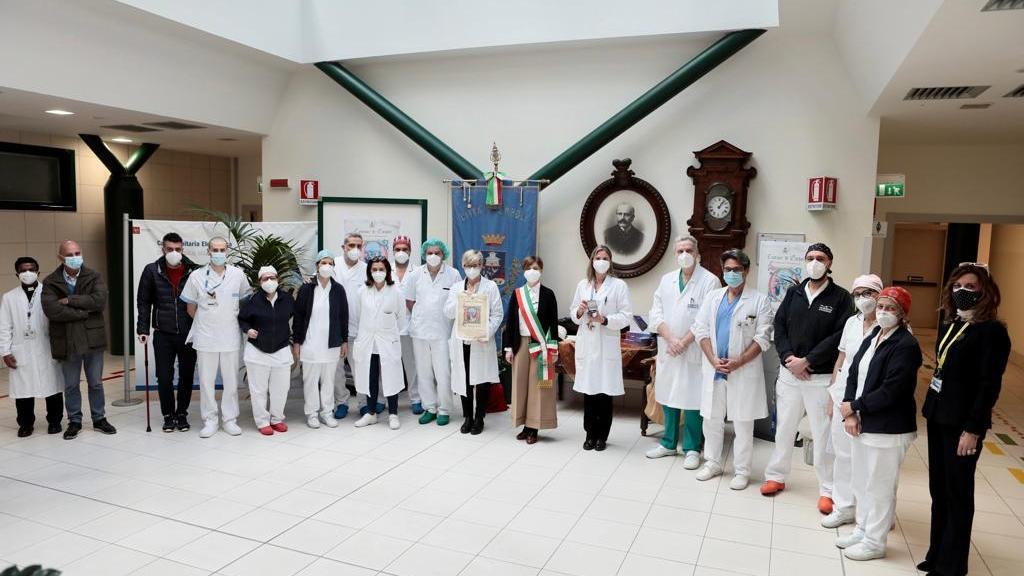 La cerimonia della consegna della Sant'Andrea d'Oro all'ospedale San Giuseppe di Empoli