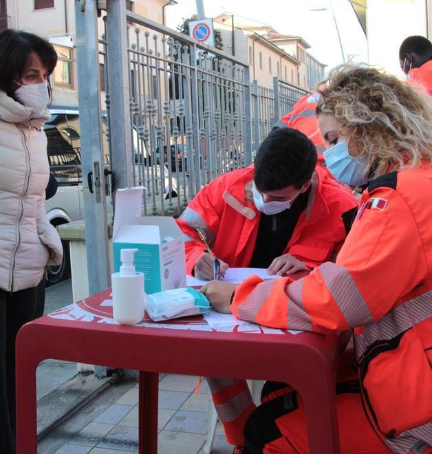 Quindicimila mascherine distribuite in 4 giorni 