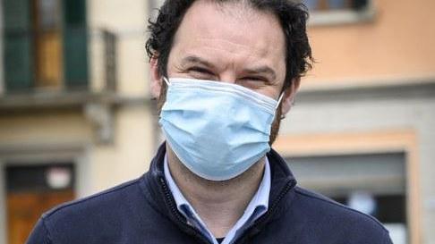 «Sì al lavoro legale, no a estetiste a nero e a casa»