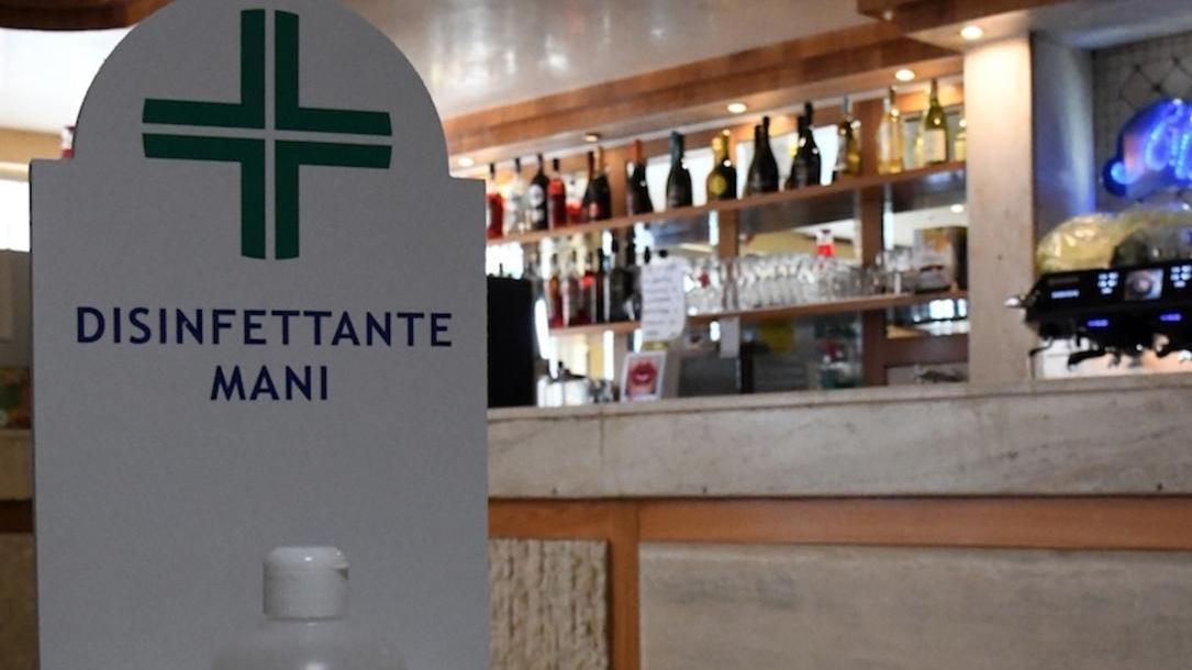 «Bar e pasticcerie nel limbo molto meglio il lockdown»