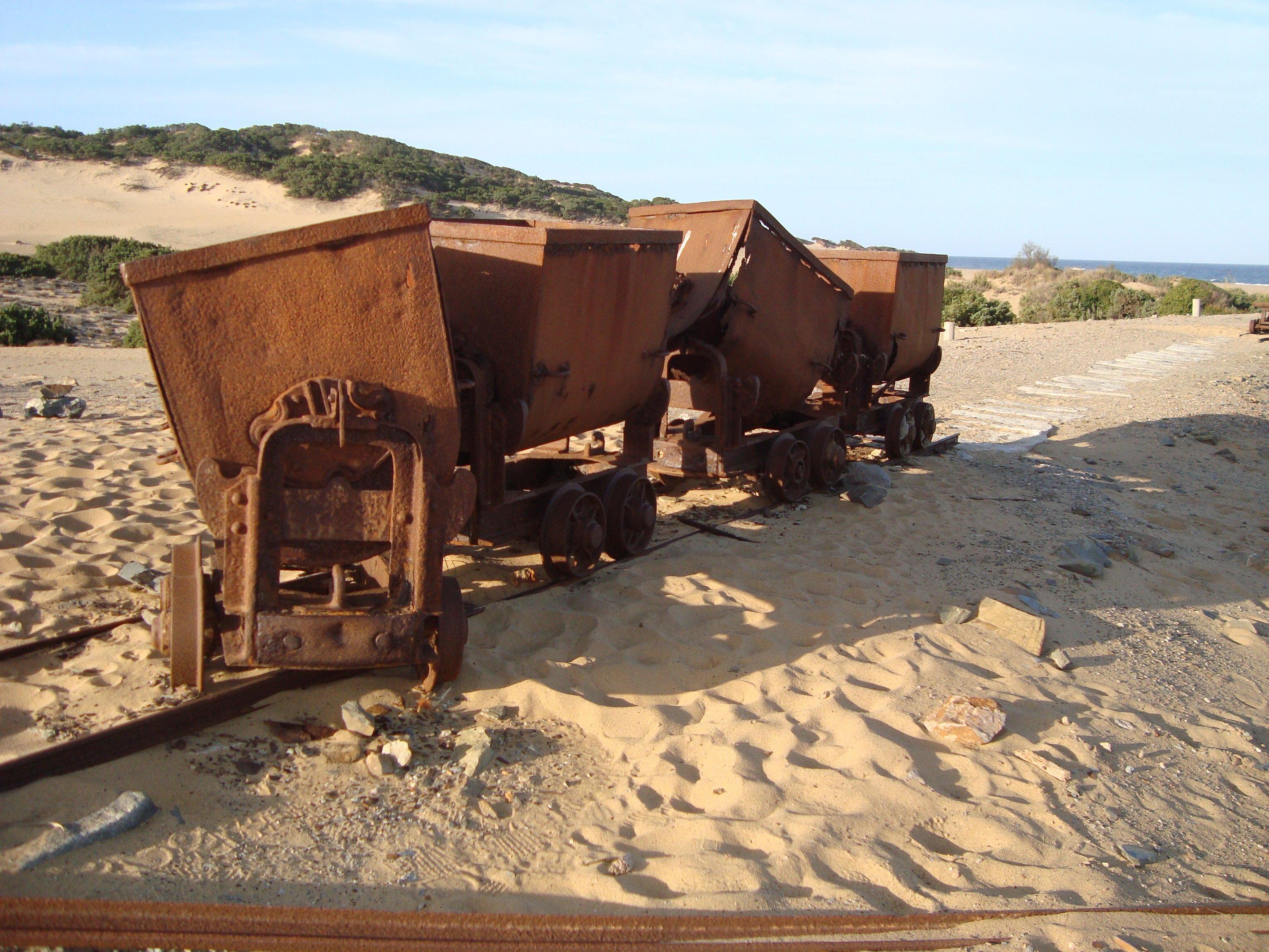 Arte e lavoro, fascino antico: Carrelli minerari