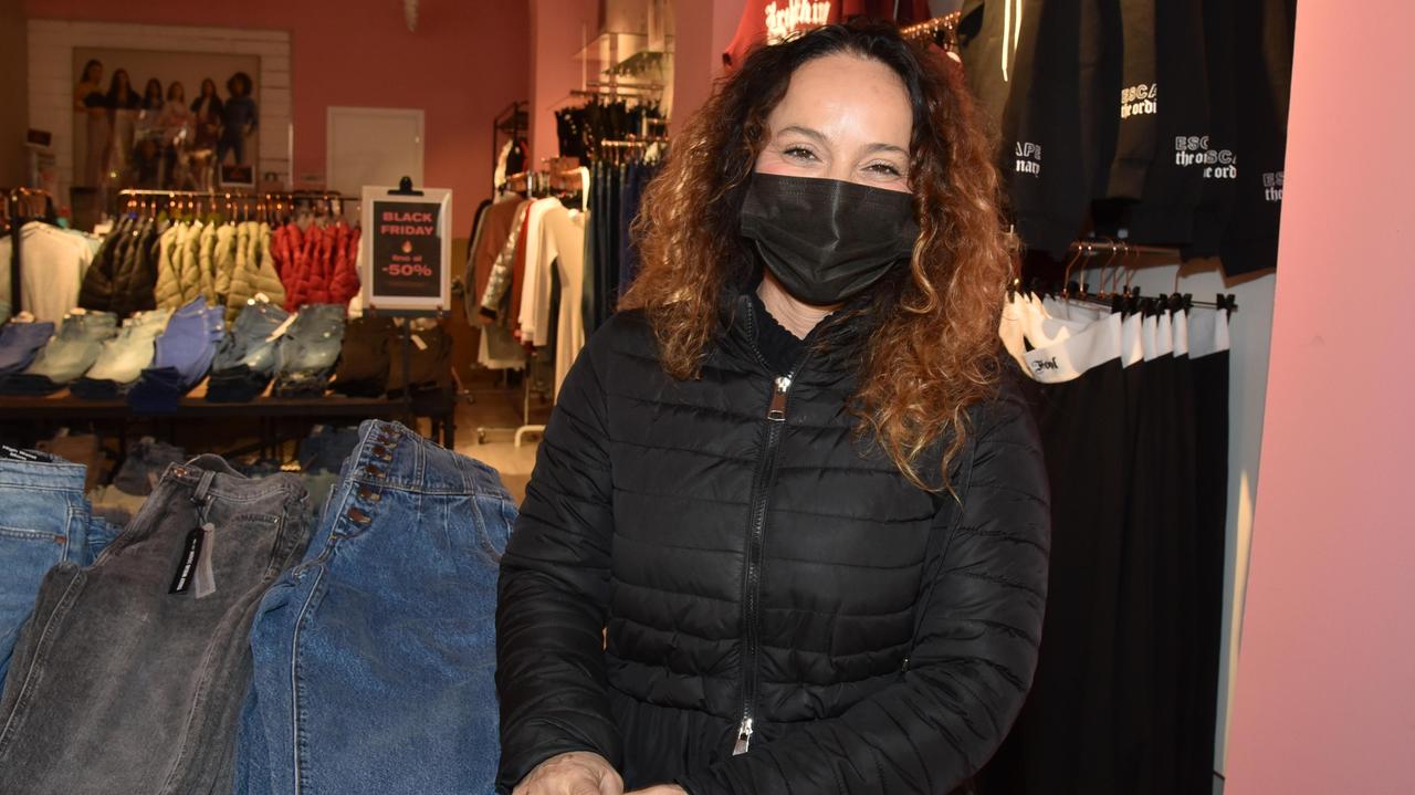 Annalisa Luigetti del negozio di abbigliamento Tally Weijl (Foto Agenzia Bf)
