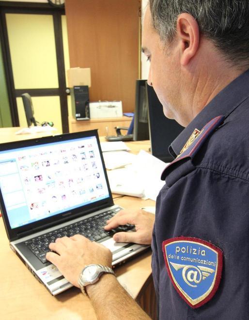 Vende polizze fasulle usando il nome dell’agenzia ferrarese 