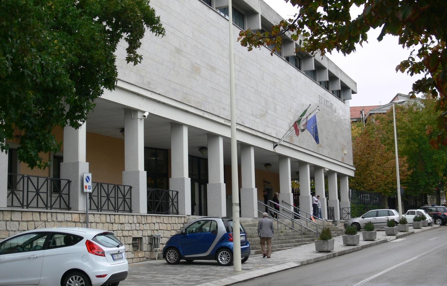 Muore dopo una caduta è indagata la sua badante 