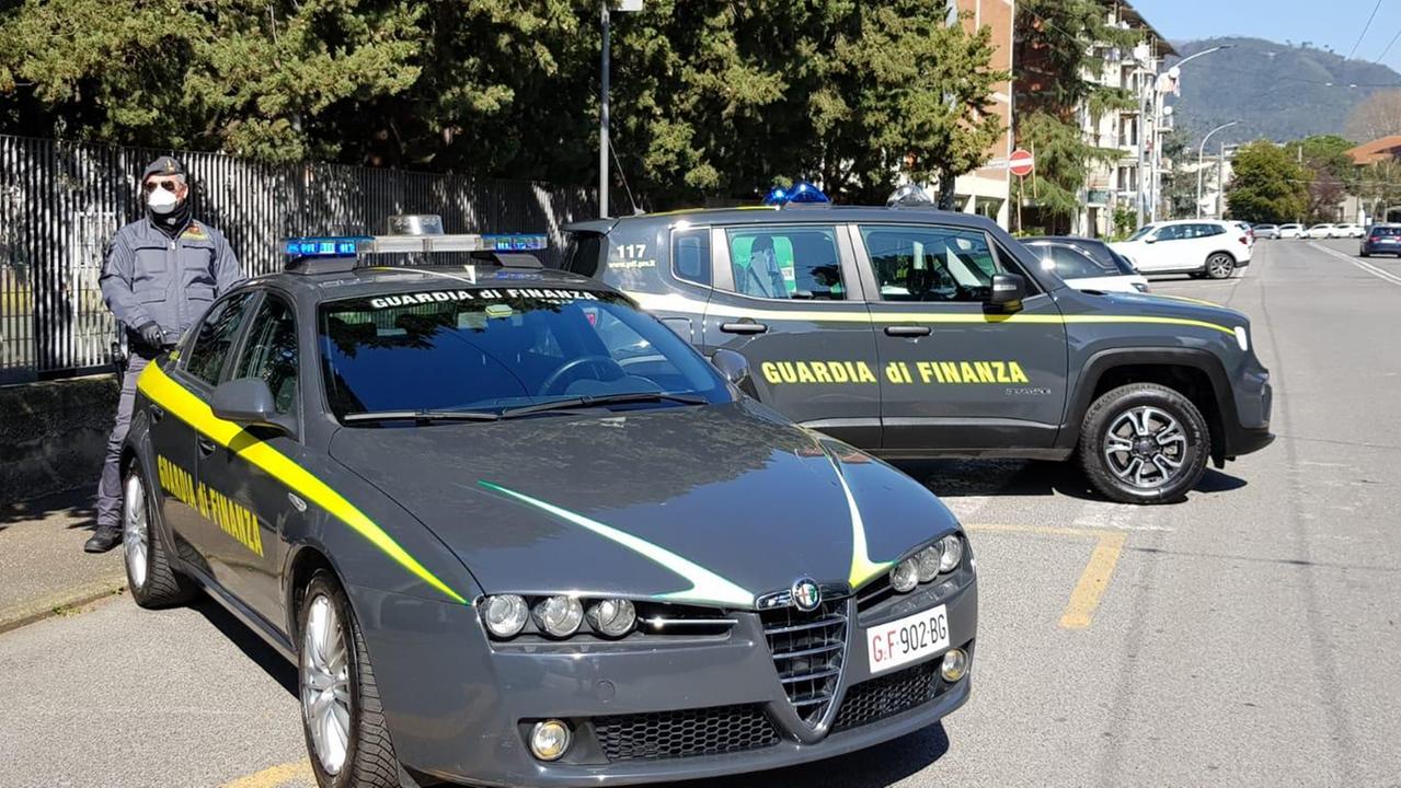 Evasione con fatture false per 30 milioni, 11 arresti a La Spezia