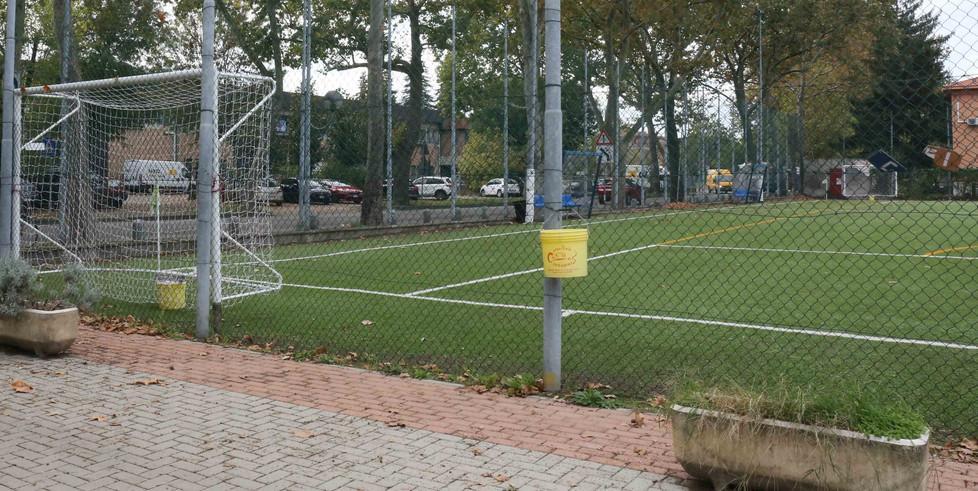 Spaccio, liti e giri loschi in via Agosti: i genitori dei calciatori hanno paura 