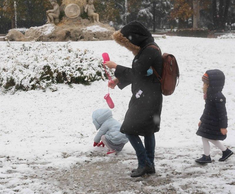 Temperature in picchiata e rischio ghiaccio su strada 