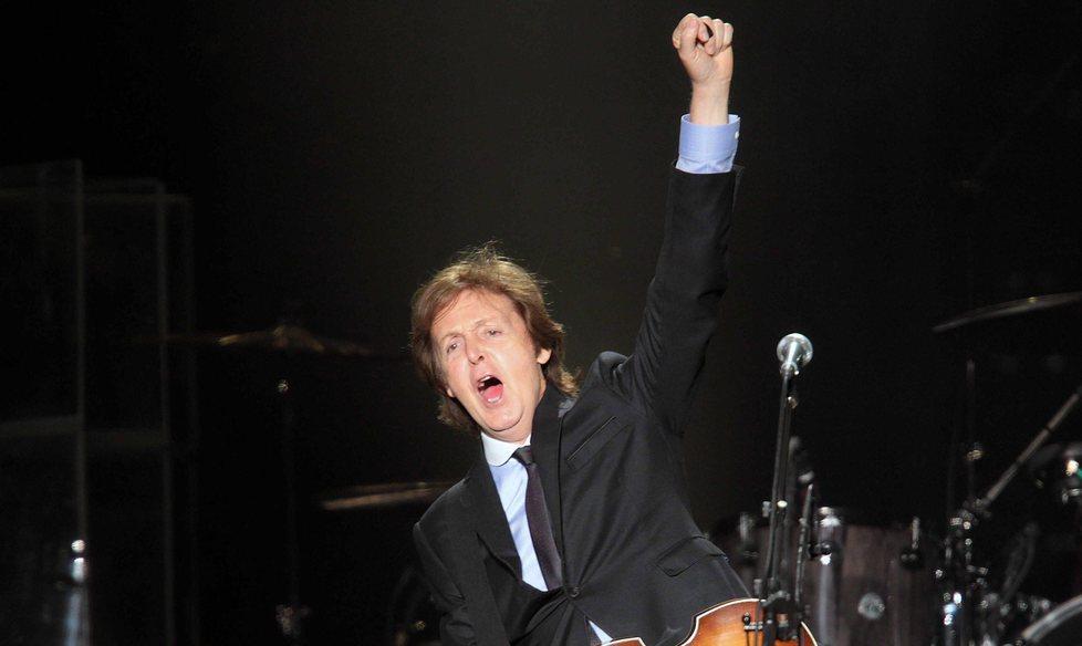 McCartney e il “rockdown” «Tutti mi chiedono di Lennon ma mi manca tanto George» 