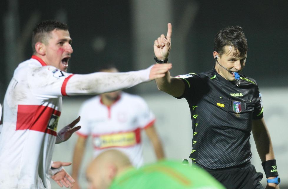 Carpi, Mussi sugli arbitri: «Parecchi torti, ma credo nella loro buona fede E spero che il vento giri...» 