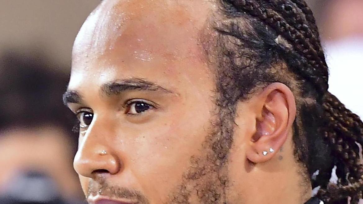 Hamilton positivo al Covid-19