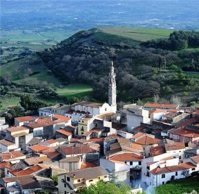 «Amministrazione troppo distratta» 