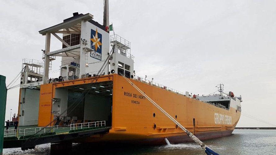 Grendi non rinuncia: per la nostra nave oggi è Golfo Aranci la soluzione migliore 