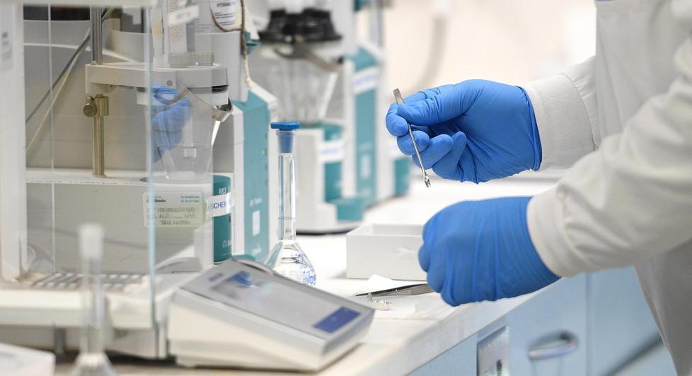 Ecco il piano per il vaccino anti-Covid, al San Luca le dosi di tutta la provincia 