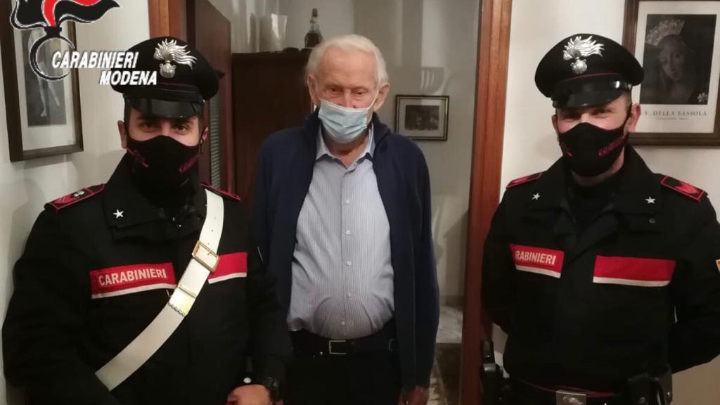 Carpi, anziano cade nella vasca da bagno: soccorso dai carabinieri