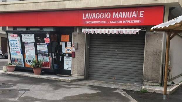 «Autolavaggio troppo rumoroso», scatta la chiusura
