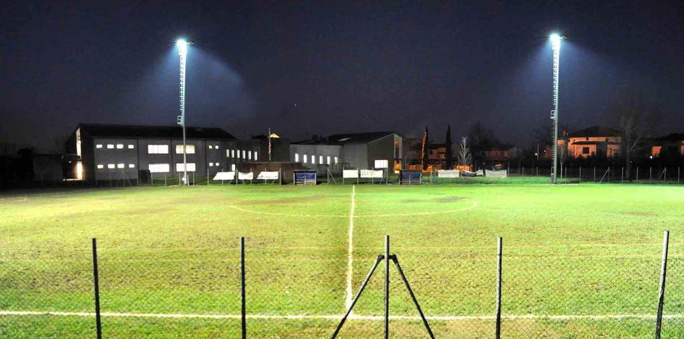 Via libera al piano da 400.000 euro del campo di calcio 