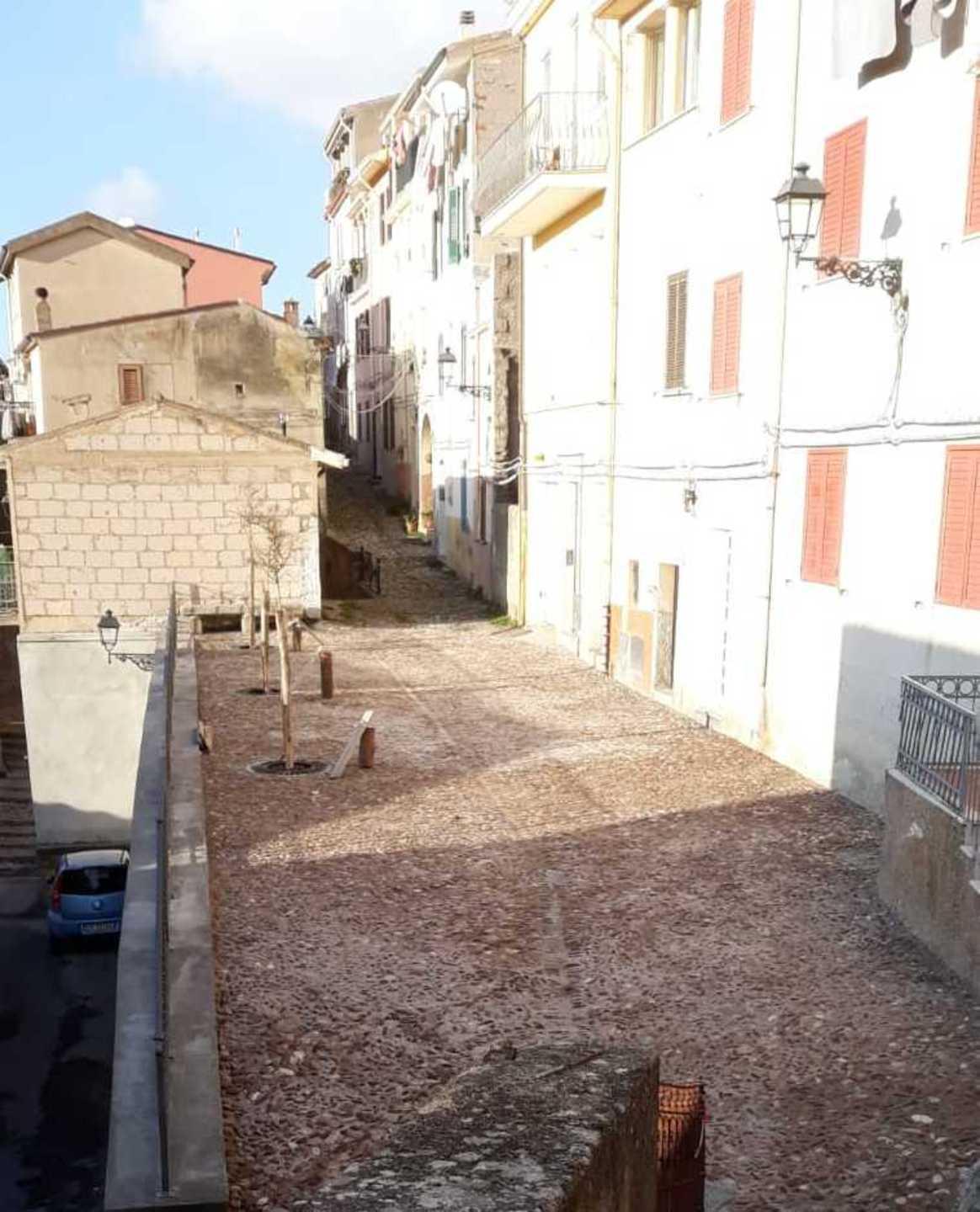 Via Gavino Cocco riapre e mostra il nuovo look 