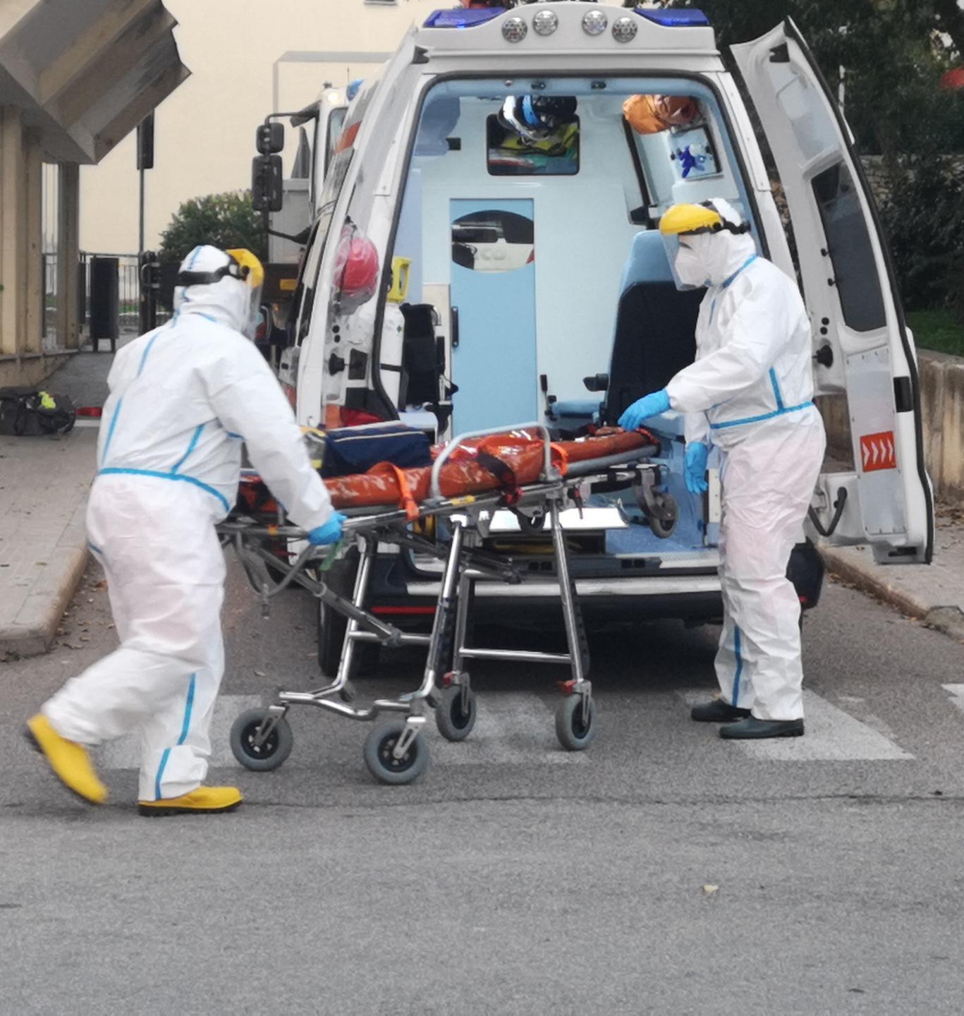 Gli ospedali respirano In calo anche l’indice Rt 