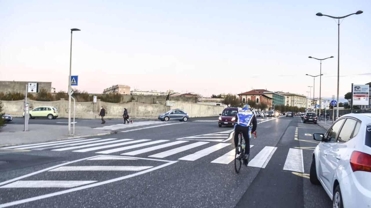 Così cambierà Viale Italia: strettoie, attraversamenti e una piazza “rialzata” in San Jacopo