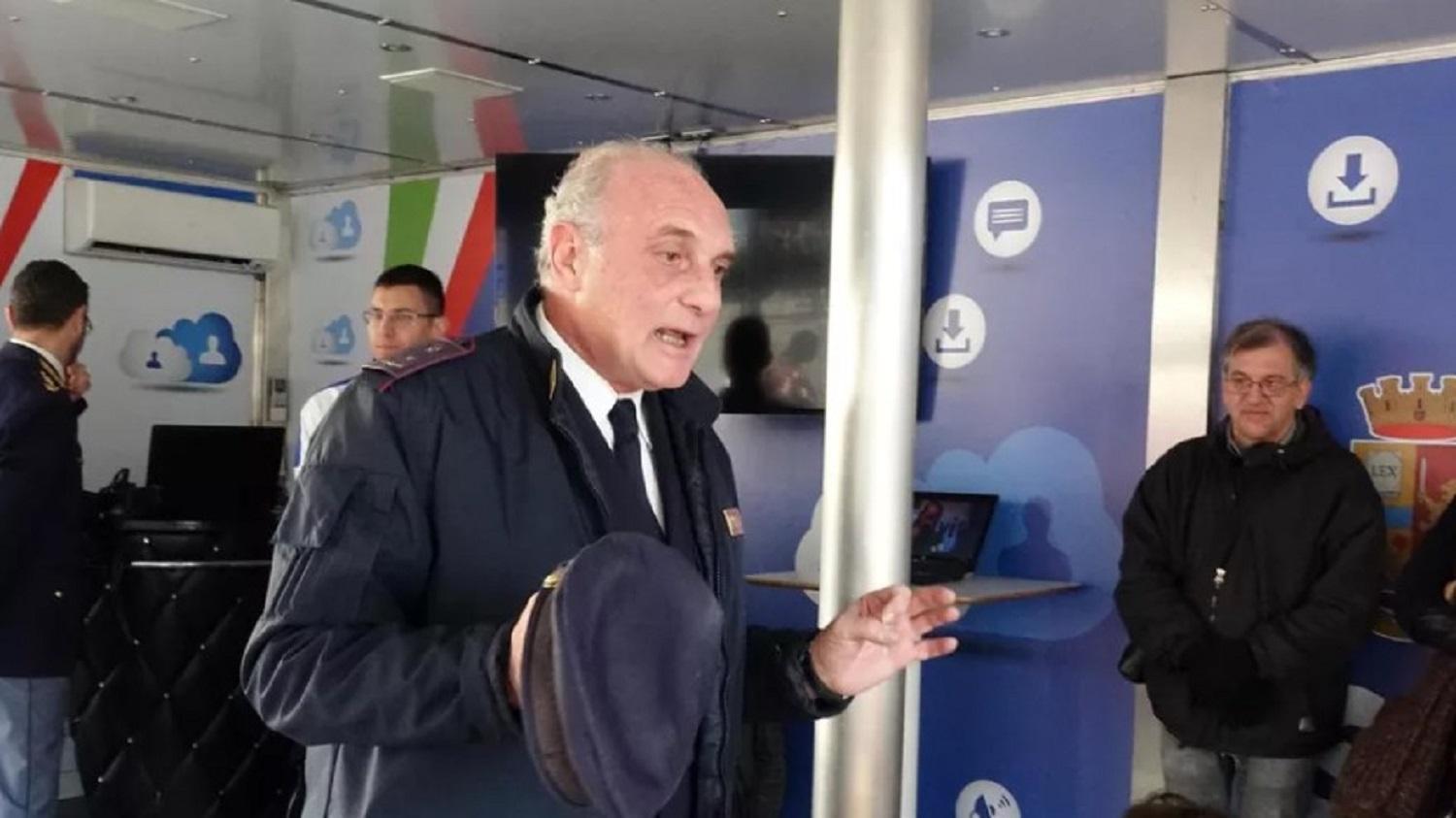 Il dirigente della polizia postale di Livorno, Massimo Montuori