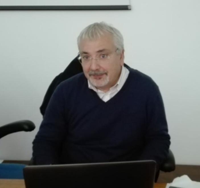 Controllare i cani pastore per proteggere i lupi All’anagrafe 244 animali 