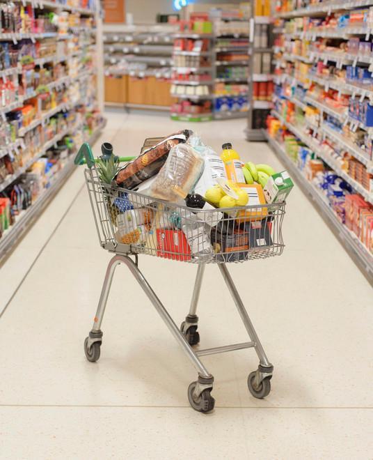 Via al bando per i buoni spesa Ecco come fare per richiederli 