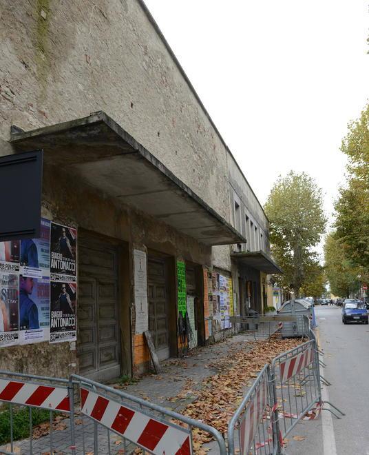 Torna all’asta l’ex cinema accanto al teatro Bellotti Bon 