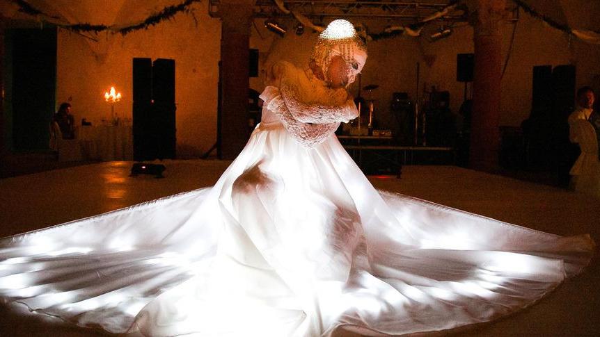 Obelisco e castello palcoscenici serali della danza artistica