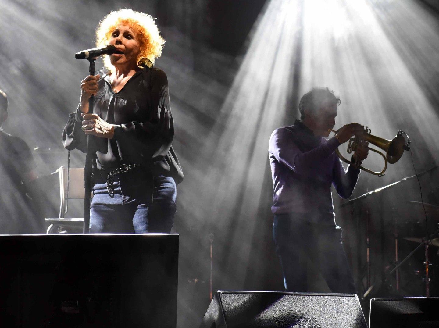 Corsa al click per i fondi escluso Time in Jazz 