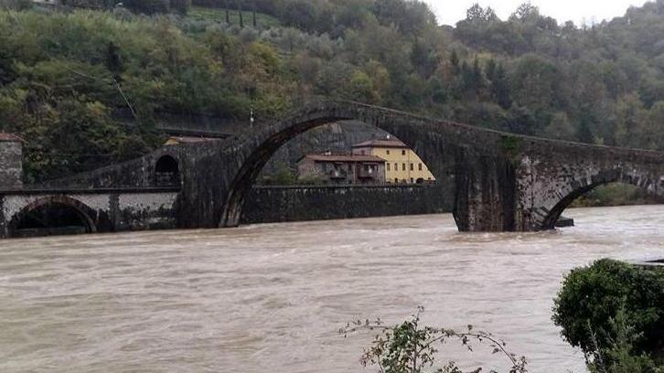 Allerta arancione per la pioggia Attenzione al Serchio