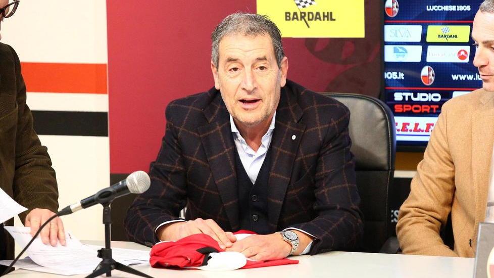 Nuovo stadio, possibili acquirenti e rinforzi: ecco tutte le verità del direttore Santoro