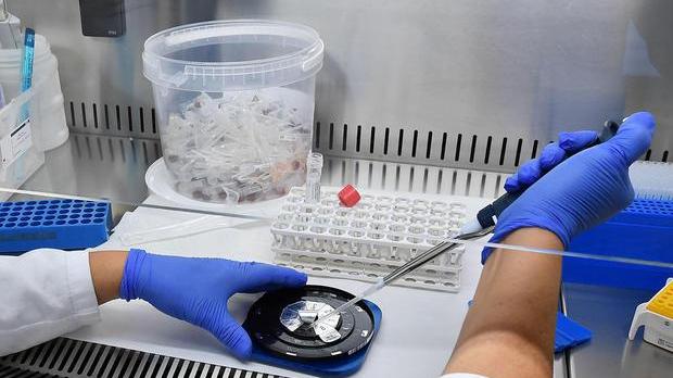191 nuovi contagi e cinque pensionati morti