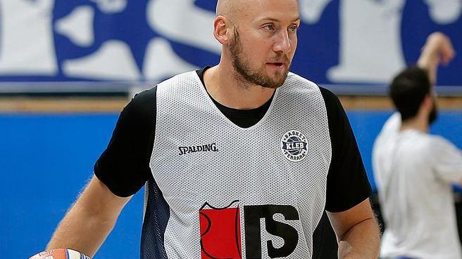 Da domani a martedì basket e volley si alternano in streaming