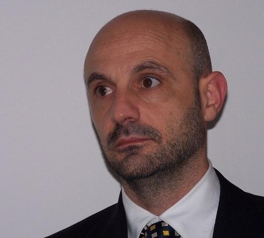 Continuità, dubbi sulla proposta Pd-M5s 