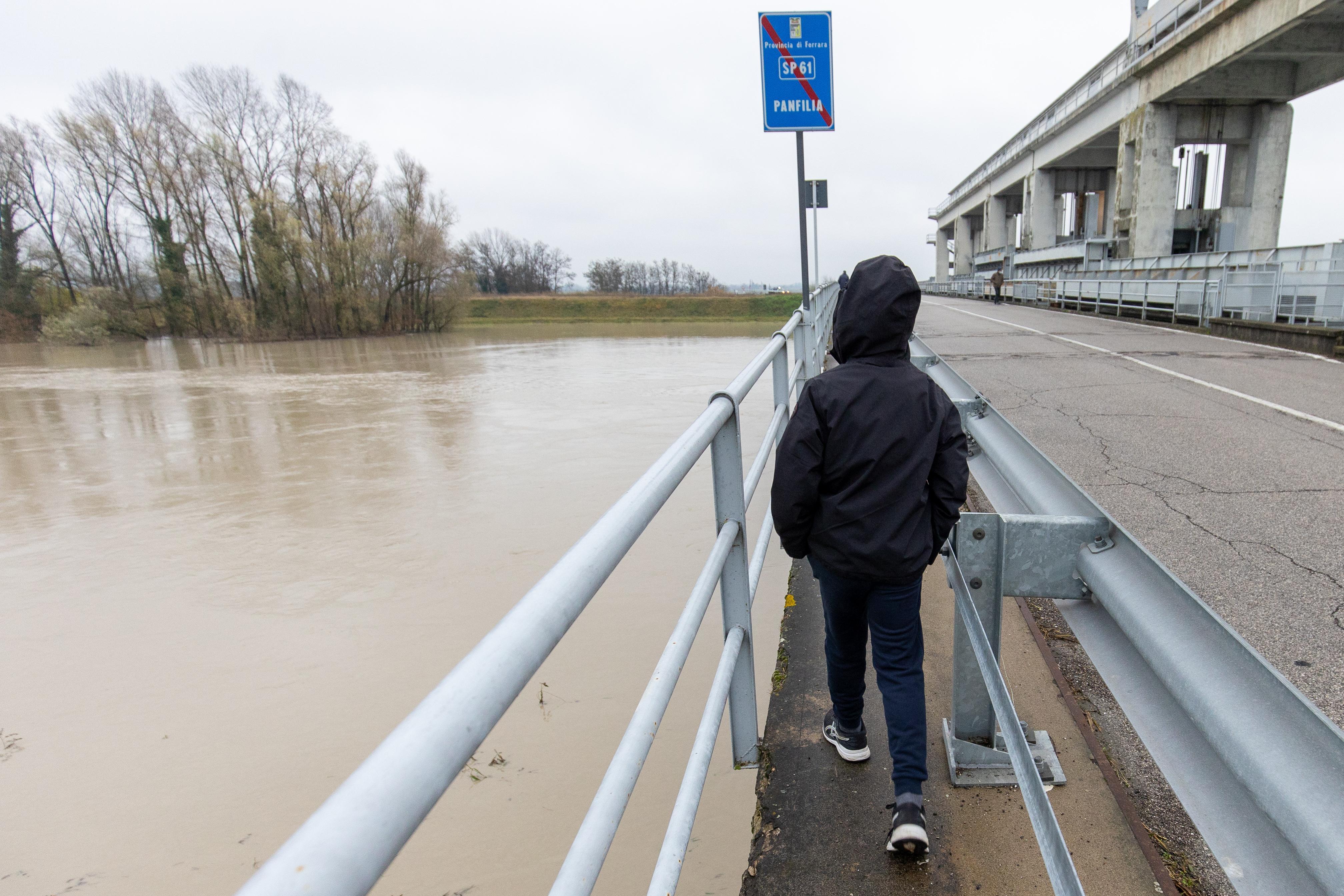 Maltempo, fiume Reno sorvegliato speciale nel Ferrarese