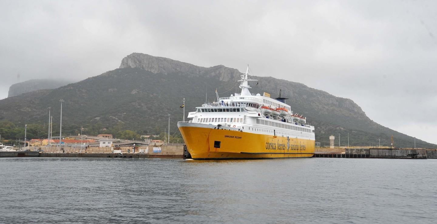 «Il porto verrà chiuso? Certo, se arriverà Grendi» 