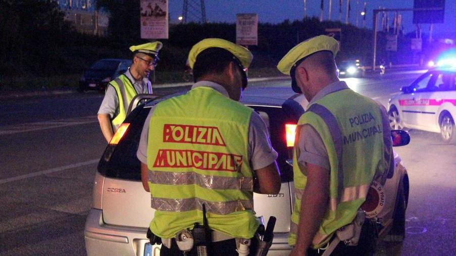 Scontro all’incrocio Donna ricoverata in gravi condizioni