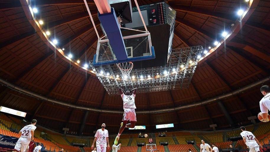 Il basket livornse è tornato a casa dopo 11 anni, 6 mesi e 10 giorni: «PalaModì, una gran vittoria»