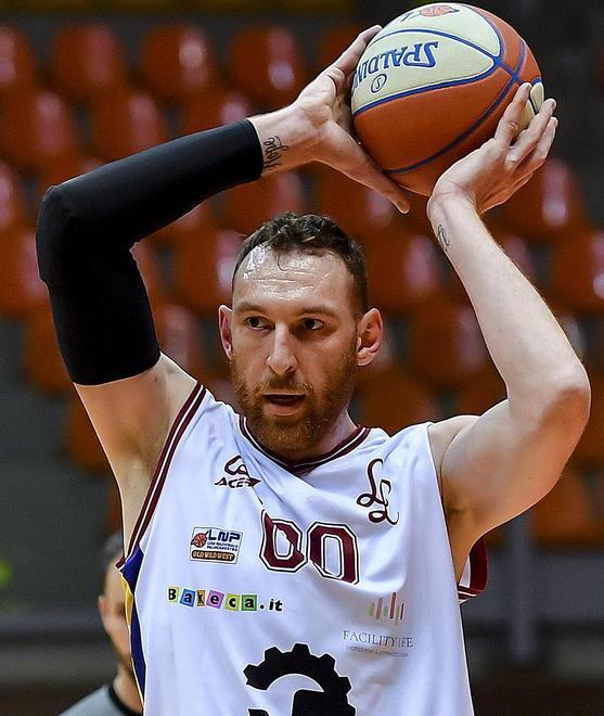 Tutto il gusto di stare lassù E ora rotta verso Piombino 