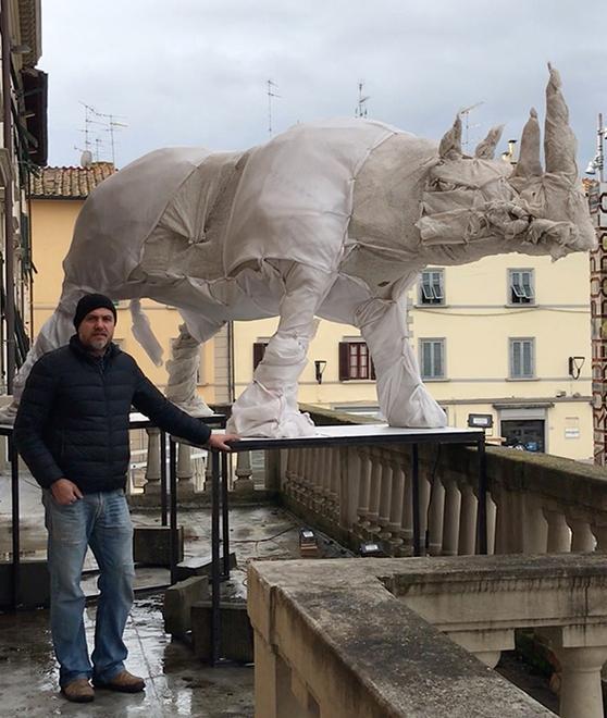 Rinoceronte, orsi e lupi ecco l’Anima urbana