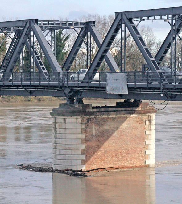 A Ponte livello del Po ancora molto basso