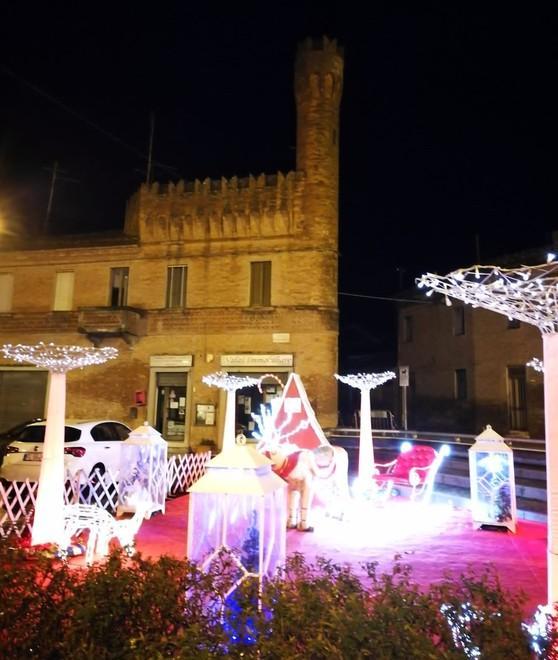 Oggi si accendono le luci dei villaggi di Natale 