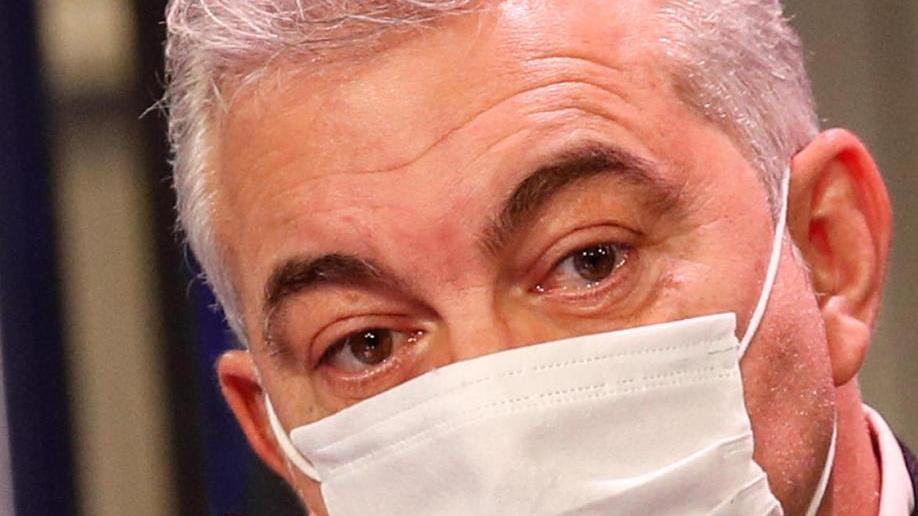Vaccino anti Covid, in Sardegna le prime 90mila dosi per sanitari e Rsa