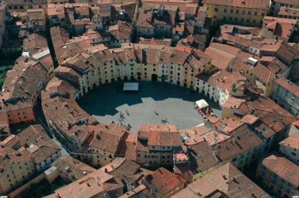 Continua a calare il prezzo delle case e si vedono i primi segnali del Covid 