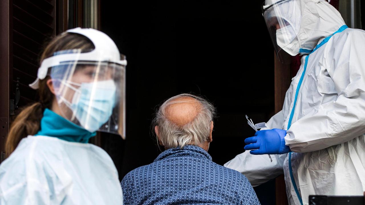 Covid, altri 743 positivi a Reggio Emilia. Due le persone in terapia intensiva