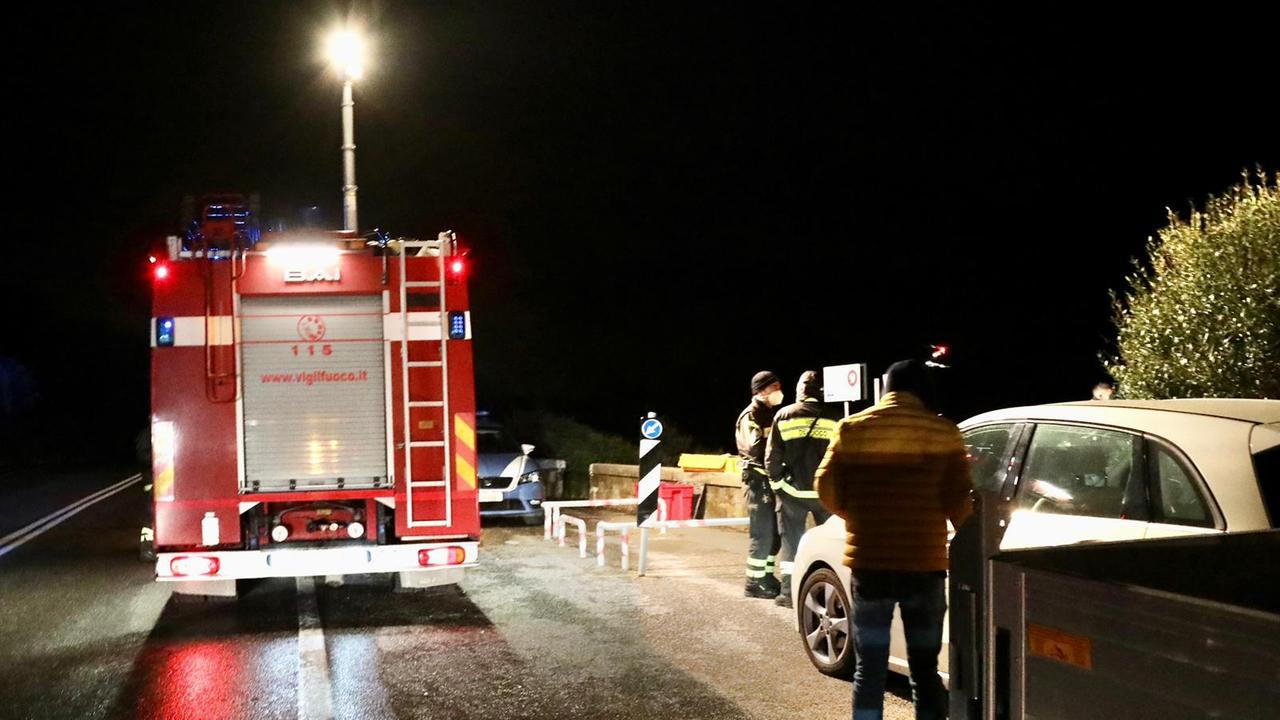 Le ricerche sul Romito (foto Marzi)