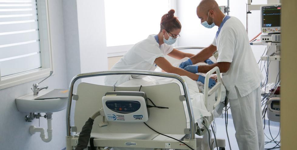 Colpito da un malore al volante, 70enne soccorso a Marmoreto 