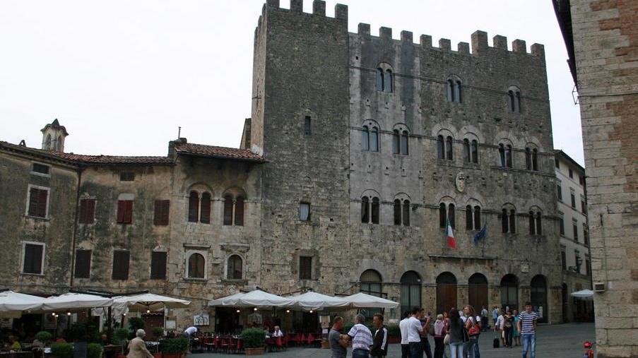 Il Comune di Follonica rivuole i soldi dai massetani