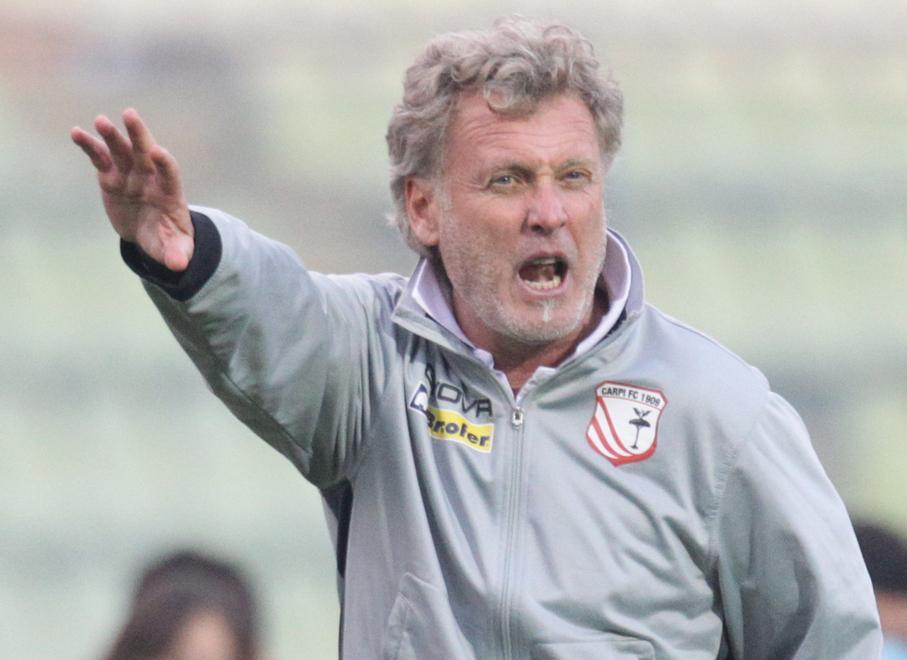 Il Carpi apre la caccia ai 3 punti che mancano da sei giornate