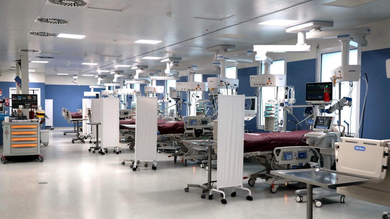 Covid, al Policlinico l'hub di terapia intensiva al lavoro Si liberano i blocchi operatori
